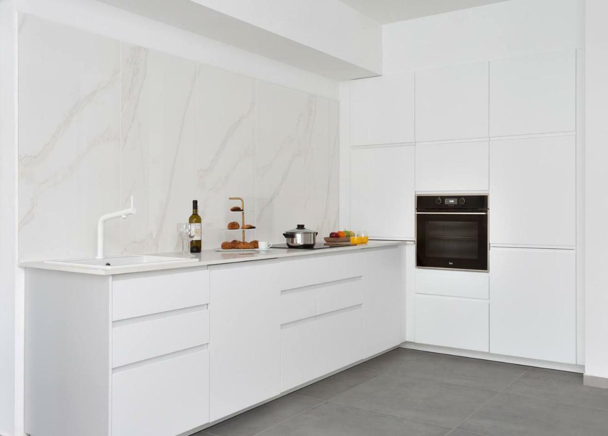 Spacious 3Br Penthouse With Jacuzzi On Rosthchild By Holyguest Tel Aviv Luaran gambar