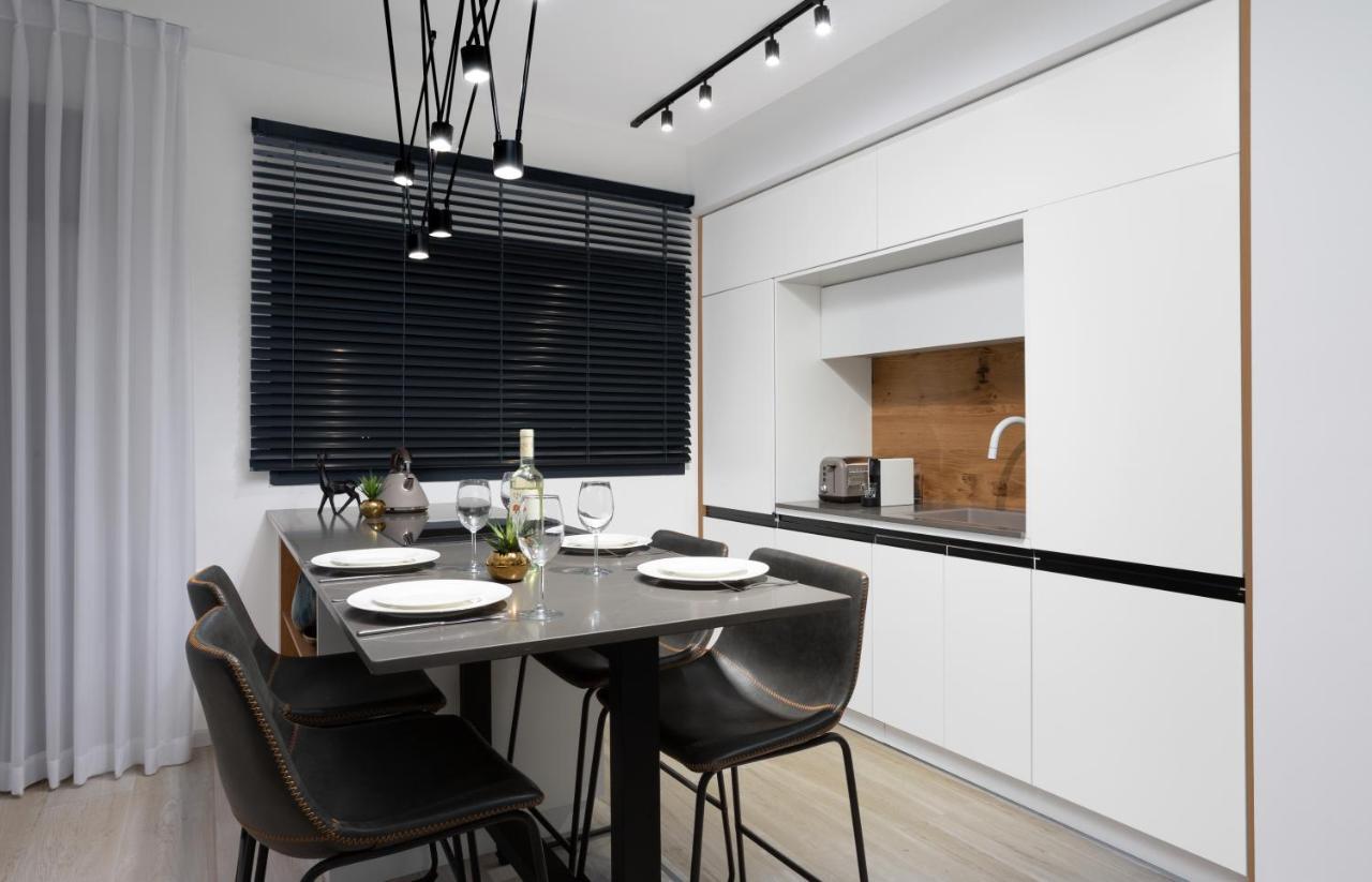 Spacious 3Br Penthouse With Jacuzzi On Rosthchild By Holyguest Tel Aviv Luaran gambar